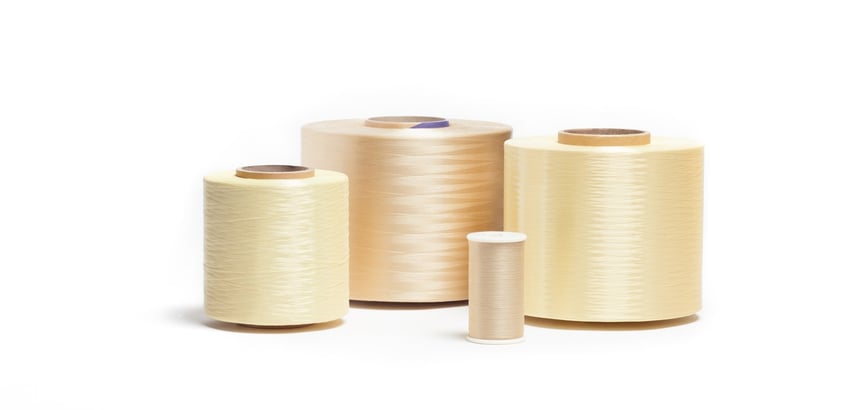 Fire retardant yarn and thread