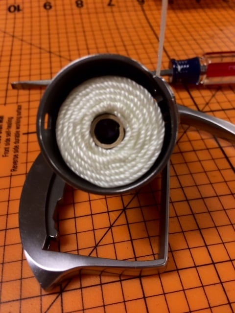 Singer 7 Installing the Style 41 Prewound Bobbin